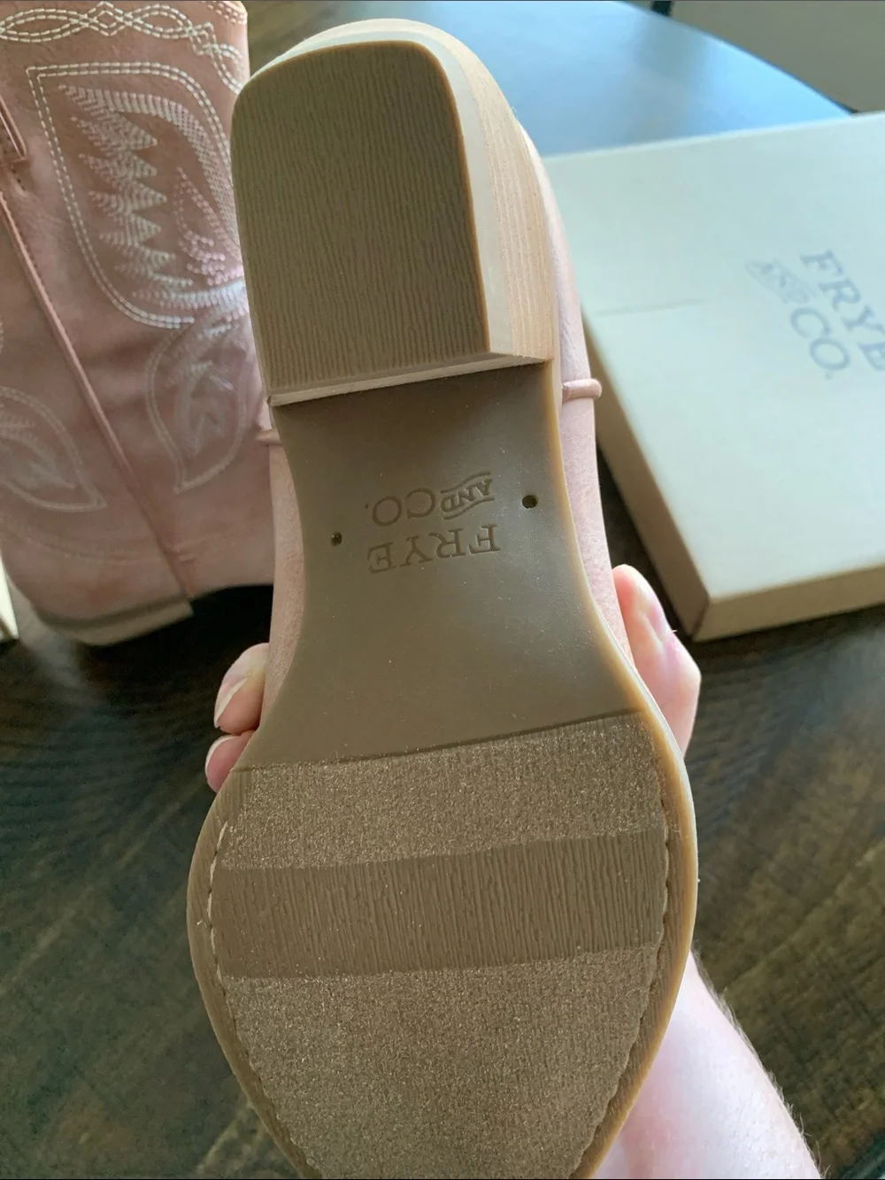 FRYE AND CO. Irlene Short Deco Stitch Dusty PinkLeather Western Ankle Boots